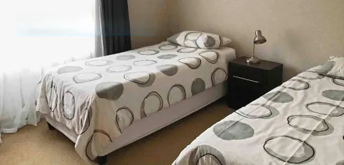 2Br Relocation Housing Fully Furnished Secured in Pentagon Park - บังกะโล