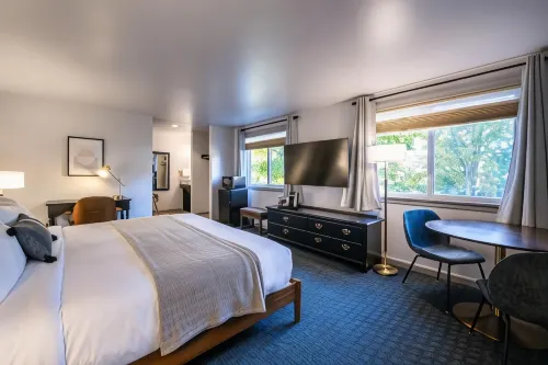 Riverhouse by Weekender Formerly Jack Daniels Inn Hotels in Francestown