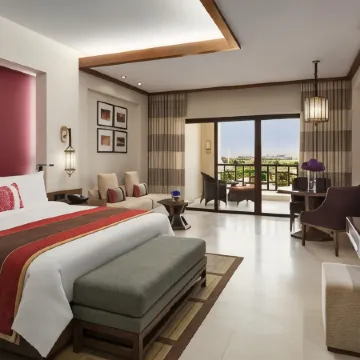 InterContinental Hotels DURRAT AL RIYADH RESORT & SPA by IHG