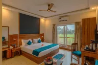 Hibis Beach Resort - Ashwem, Goa