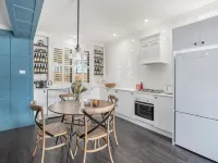 Block Eight Estate Gum Trees Villa Hotels in North Rothbury