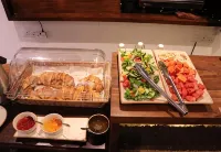 La Papillon Maison - Breakfast