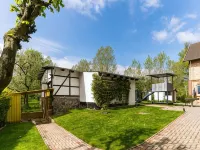 Lake View Apartment in Klein Pravtshagen Near Seabeach with Garden