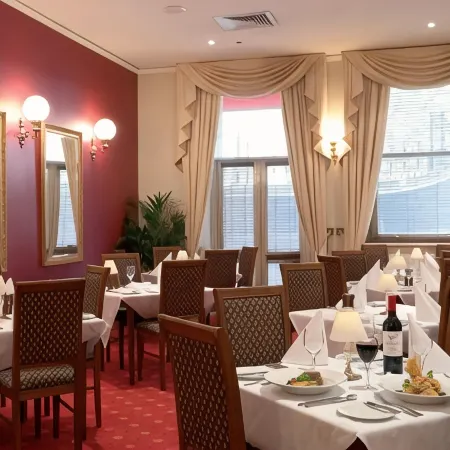Grand Hotel Melbourne Отели в г. Доклендс