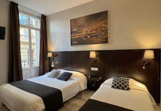 트로가데로 니스 침구