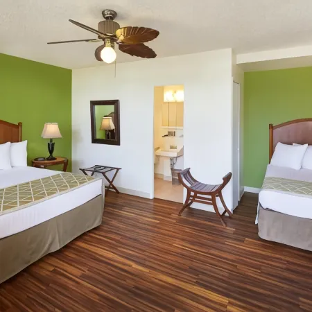 Pacific Marina Inn