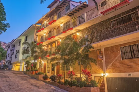 Zonaz Boutique Hotel