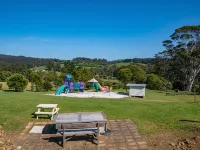 Karri Aura Hotels in Shadforth