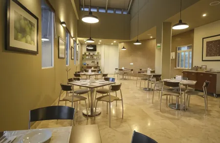 Hotel Turotel Morelia Отели рядом с достопримечательностью «Guadalupe Sanctuary»