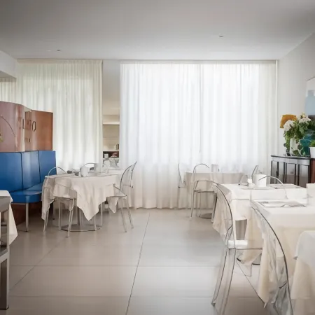 Hotel Calypso- Rimini Marina Centro