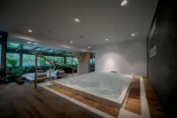 Central Park Hôtel & Spa Hotels in La Rochelle