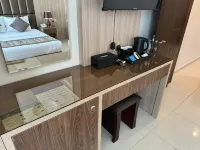 Primotel Suites As Salamah - Hot Tub