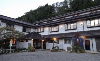 Mizubasho No Yado Higashi
