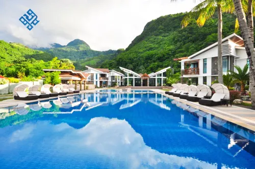 Infinity Resort - parking
