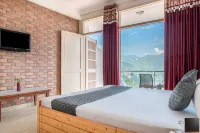 The Family House Hotels in Solan