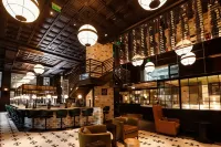 Hilton Norfolk The Main - Quầy bar