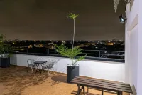 Executive Three Bedroom Furnished Apartment Hotels in Kwashieman