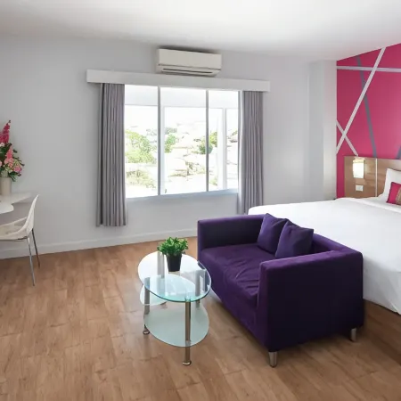 Eco Inn Lite Ubon Ratchathani Отели рядом с достопримечательностью «Храм Ват Лоунг»