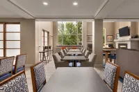 Holiday Inn Express & Suites Auburn - University Area