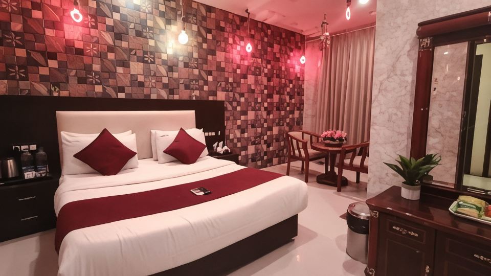 Spago Inn-Only for Families & Couples Not for Bachelors