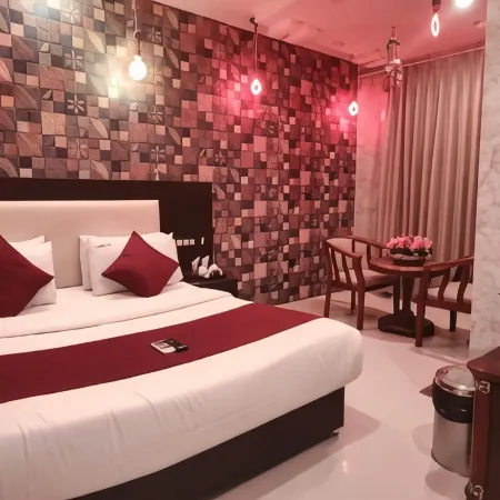 Spago Inn-Only for Families & Couples Not for Bachelors