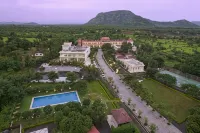 Justa Rudra Resort & Spa, Kolad - Pools
