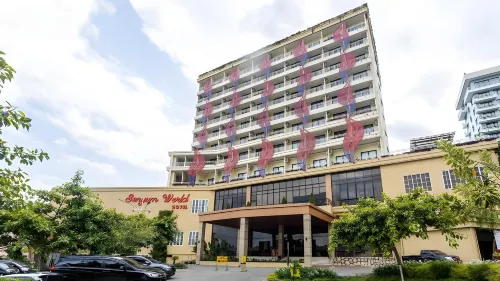 Senyum World Hotel Hotels in Batu