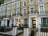 Imperial Court Studios Hotels in 