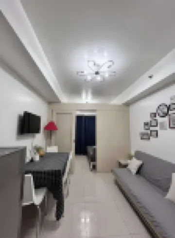 Sea Residences Moa-Eric Apartments