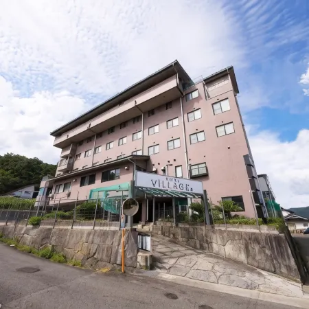 Hotel Village