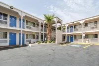 Motel 6 El Paso, TX - Airport - Fort Bliss