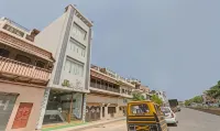 Itsy Hotels Royal Galaxy - 3 km from Sangam