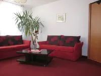 Hotel Haus Marienthal Hotels in Neukirchen