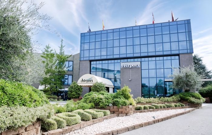 Airport Meeting Center