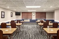 AmericInn by Wyndham Sauk Centre - 2-Star