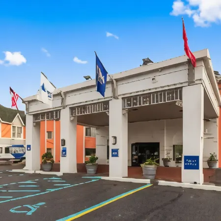 Best Western Greenfield Inn