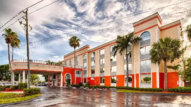 Best Western Fort Myers Inn  Suites