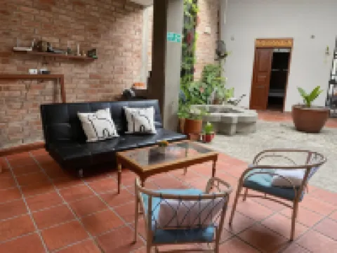 卡薩佈雷斯酒店