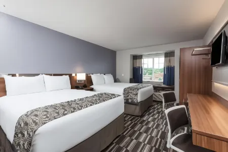 Microtel Inn & Suites by Wyndham Altoona Отели в г. Логан Тауншип
