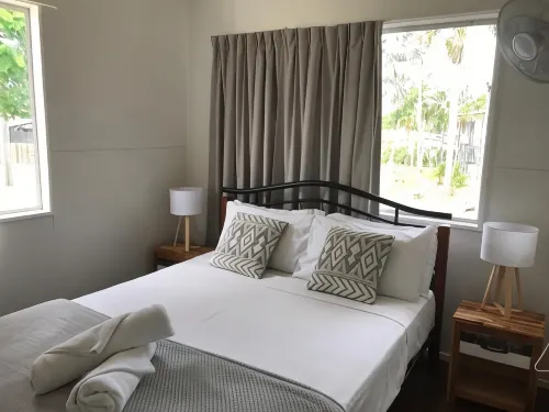 Ocean Breeze Units Hotels in Bowen
