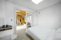 Daebudo Island (Seonjaedo) Mokseom Pension Hotels near Seonjaedo