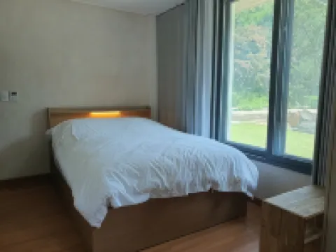 Ganghwa Island Healing Hill Pension 月之浦附近的飯店