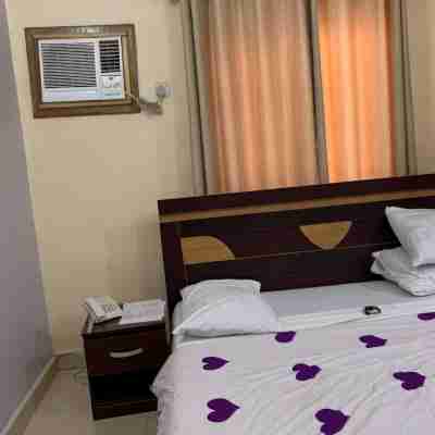 Immaculate Royal Int. Hotel - Standard Rooms