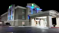 Holiday Inn Express & Suites Woodward Hwy 270 Hotels in Woodward