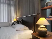Sayana Homestay Hotele w: Godean