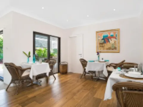 Cronulla Beach House B&B Hotels in Cronulla