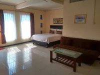 Homestay Anggrek Hotels in Garut Kota