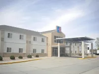 Motel 6 Kearney, NE Hotels near Nester North