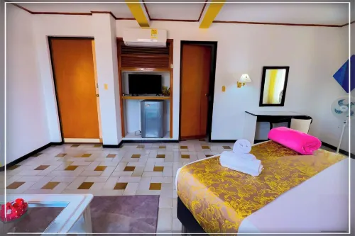 Hotel Mariscal Robledo Cartago - 3-Star