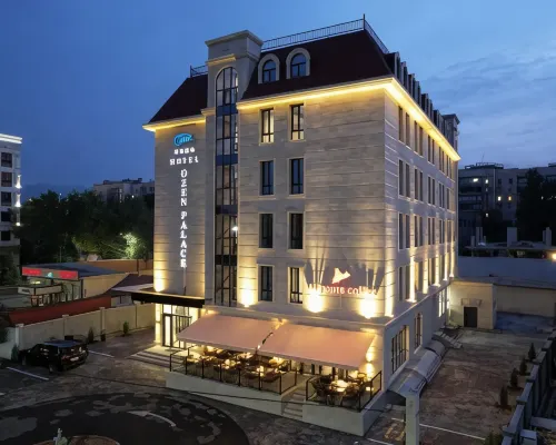 Ozen Palace Hotel 莫斯科附近的飯店